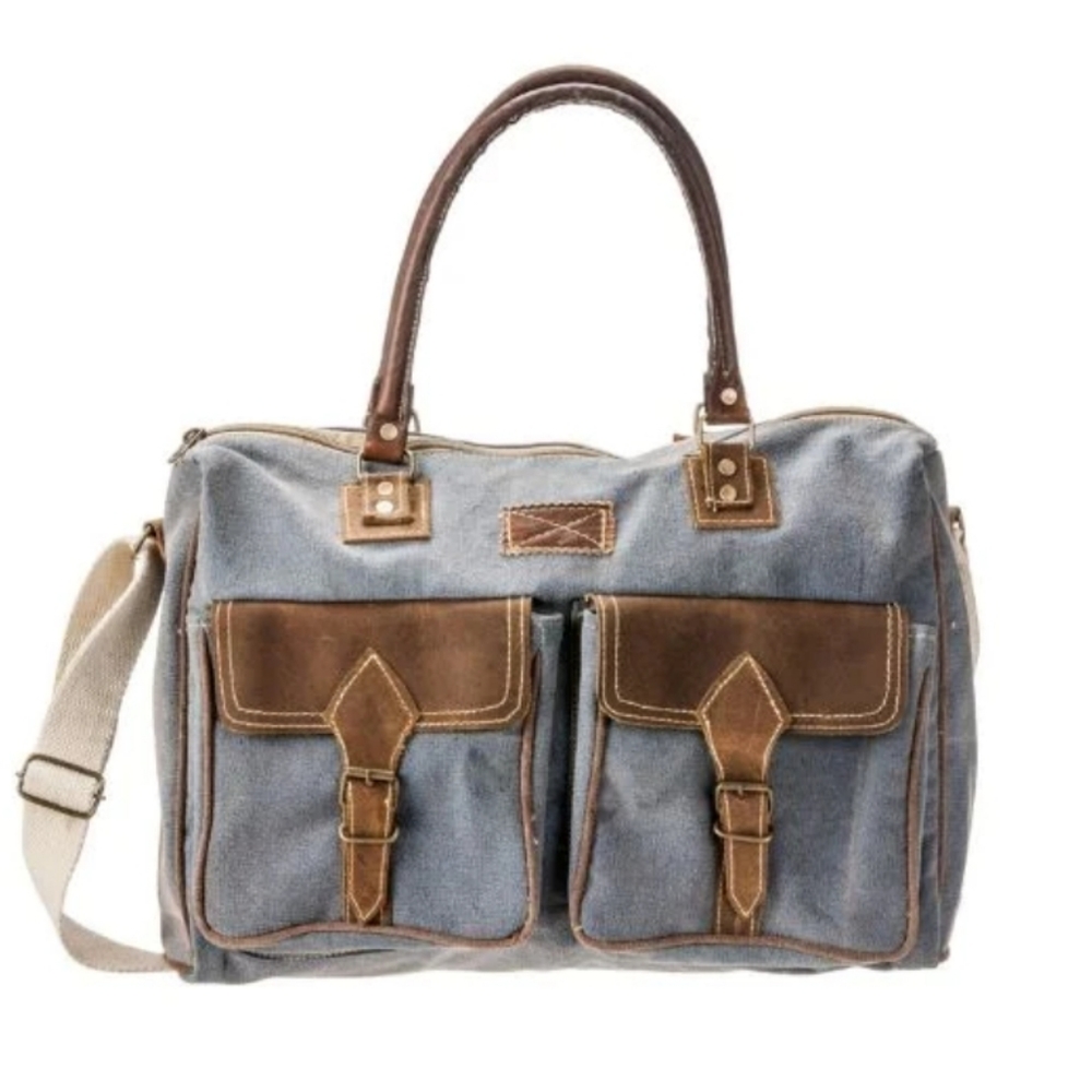NWT Barrel Shack Bag